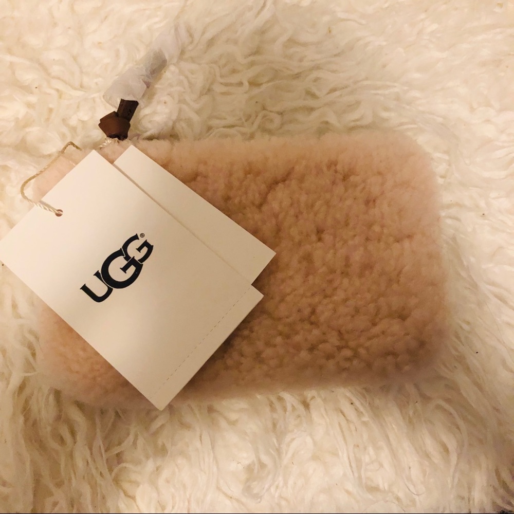 Small zip pouch sheepskin
